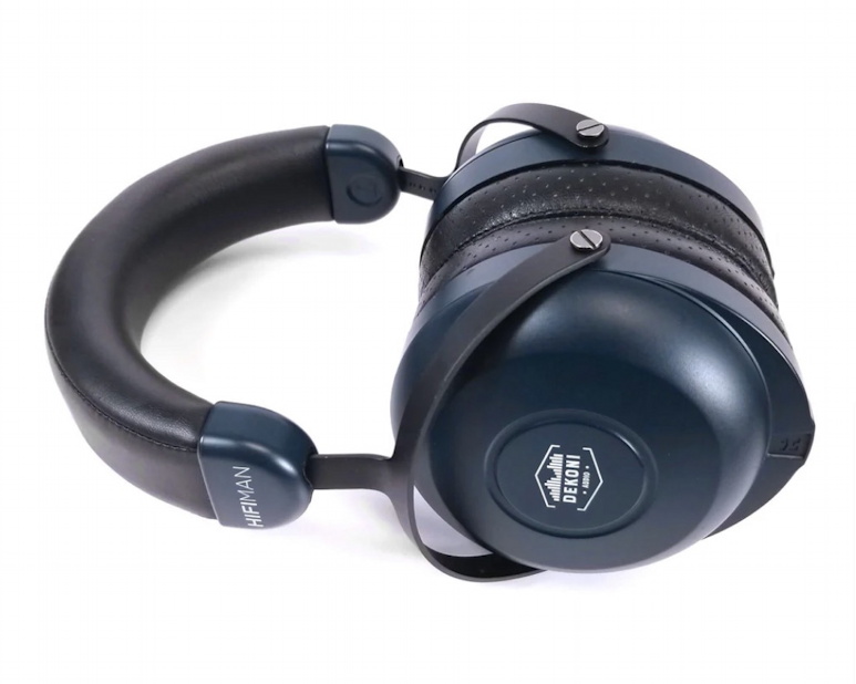 DaveTaylor's tweet image. Audiophile level headphones for much less than you expect? I check out the Dekoni x HiFiMAN Cobalt Closed-Back Headphones and find lots to like. Well, other than the humdrum styling, that is: youtube.com/watch?v=pSQnFp… #audio #audiophile #headphones @dekoniaudio @hifimanofficial