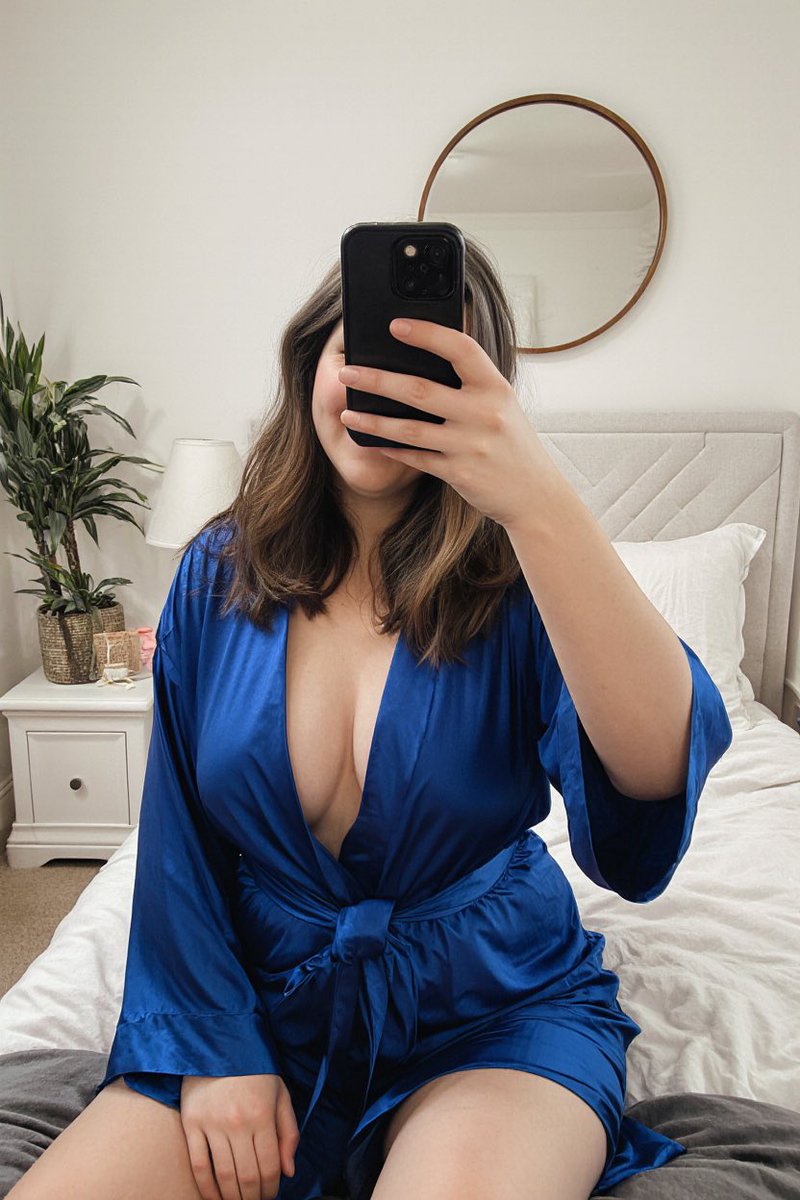 Natalia Phoenix tweet media