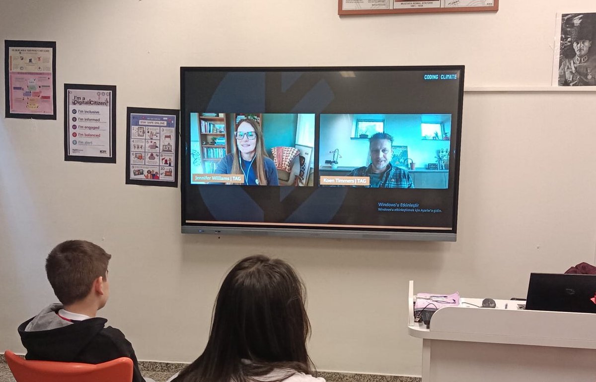 koentimmers's tweet photo. Was fantastic to go live for Coding for Climate. A mix of excellent speakers of Apple, Minecraft, Earth Day, Micro:bit, Scratch and inspiring classrooms proudly sharing their work. And team TAG joining from every corner of the world. Love it. 
Watch the recording: https://t.co/poIwClB6Cr