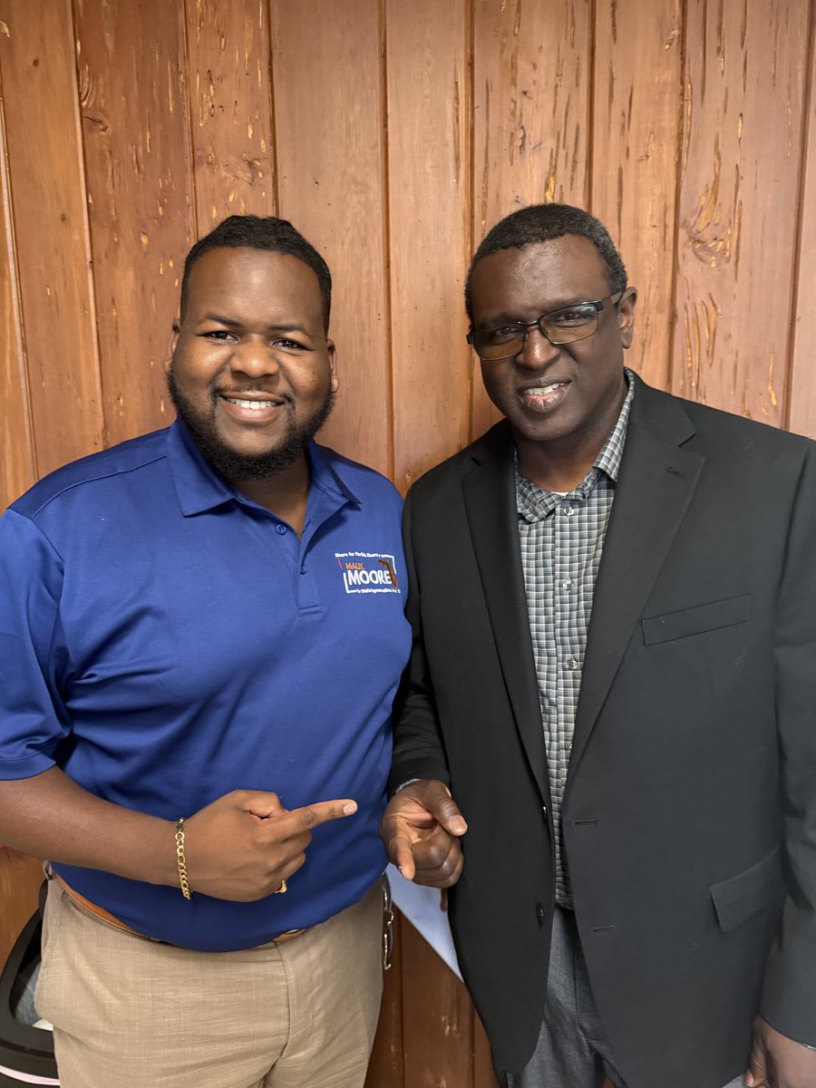 MOOREforFL's tweet photo. Yesterday, I had the opportunity to visit the “Good Life Community,” the City of Alachua, to witness the swearing-in of its newest City Commissioner, Jackson Youmas.

Congratulations, Commissioner Youmas. I look forward to all you will accomplish in service to this great city. https://t.co/49H5FUtZVn