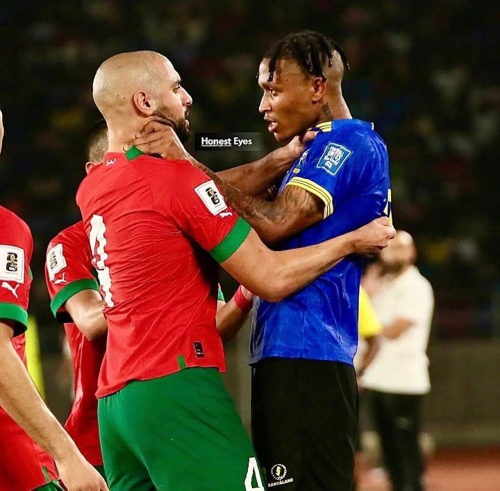 SirLyimo's tweet photo. @CAF_Online And the world know who's real CHAMPIONS🏆 Lions of teranga 🇸🇳🇸🇳 https://t.co/rx1tXQB7T6