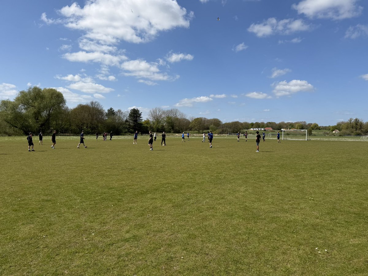 Long Field Spencer Academy tweet media