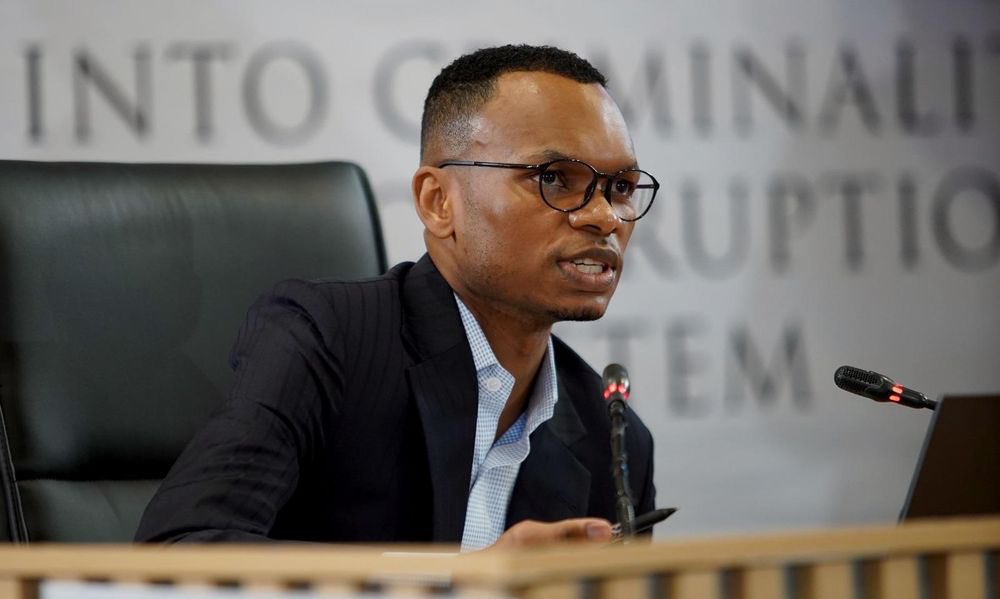 I have seen a lot of criminals at #MadlangaCommission but no one pissed me off more than Gareth Mnisi and his arrogance 🤬