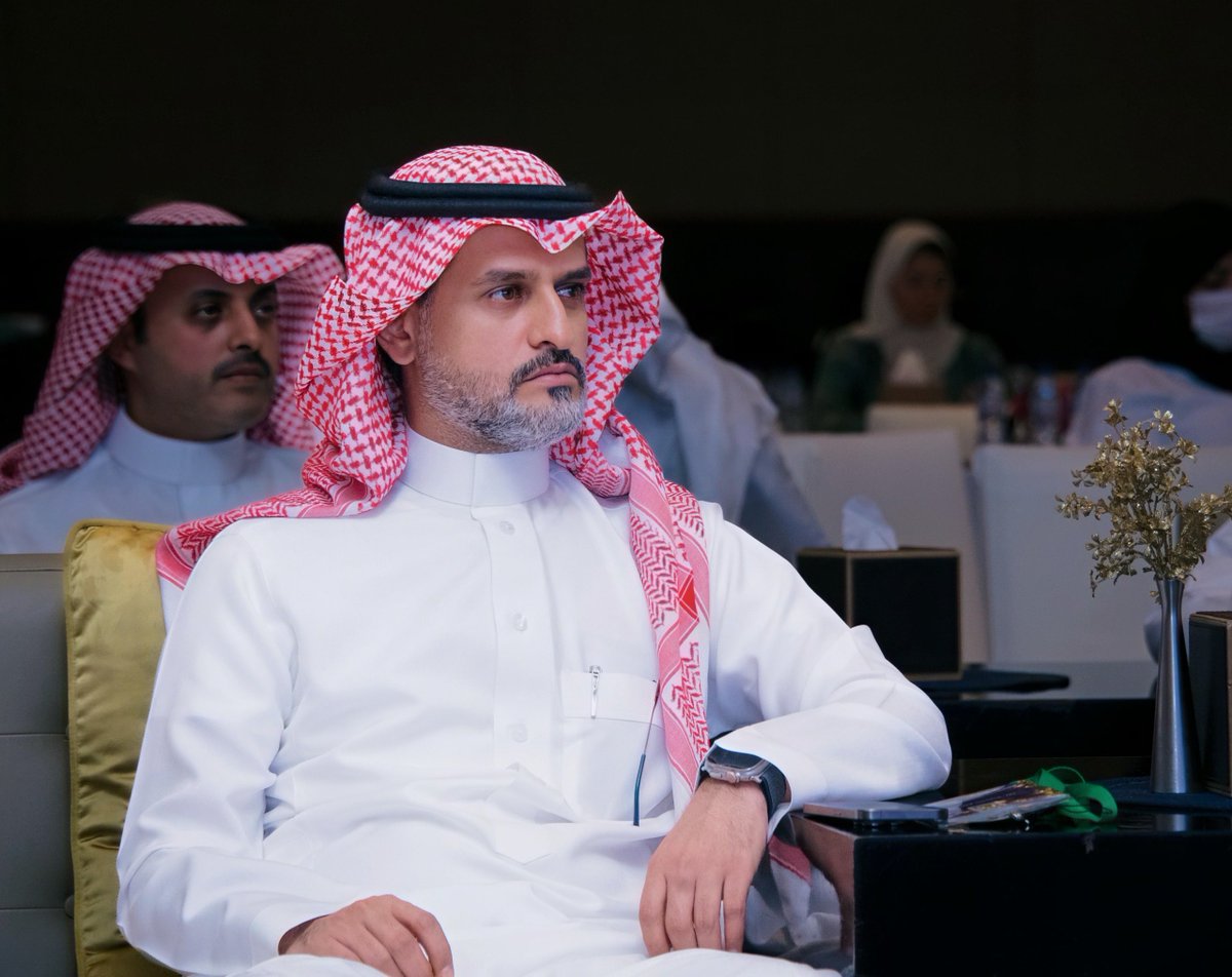 منسوبو الصحة بحائل tweet media