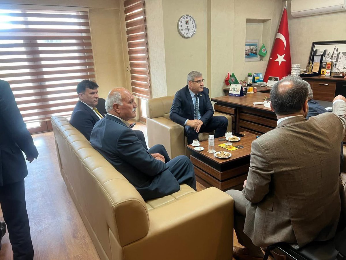 17. Diyarbakır Mezopotamya Tarım ve Hayvancılık Fuar’ı öncesi Yenişehir Ziraat Odasını ziyaretimizde Bşk <a href="/suleymaniskende/">Süleyman İskenderoğlu</a> ve ekibinin misafirperverliği kırk yıla değerdi