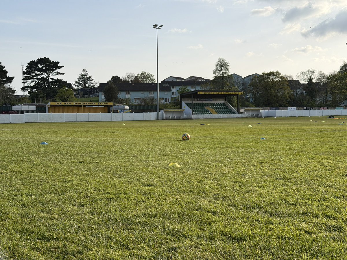 Torpoint AFC tweet media