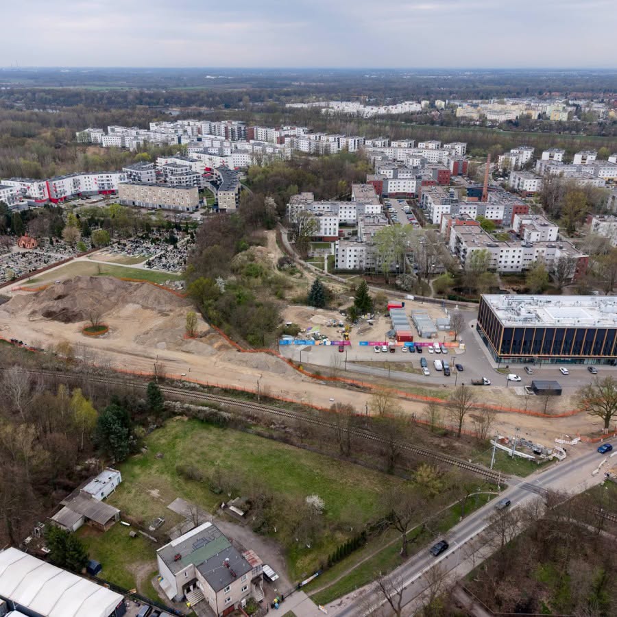TransInfo_pl's tweet image. We Wrocławiu trwają intensywne prace przy budowie ostatniego odcinka trasy autobusowo-tramwajowej na Swojczyce. #budowa #pętla #Wrocław
transinfo.pl/?post_type=inf…