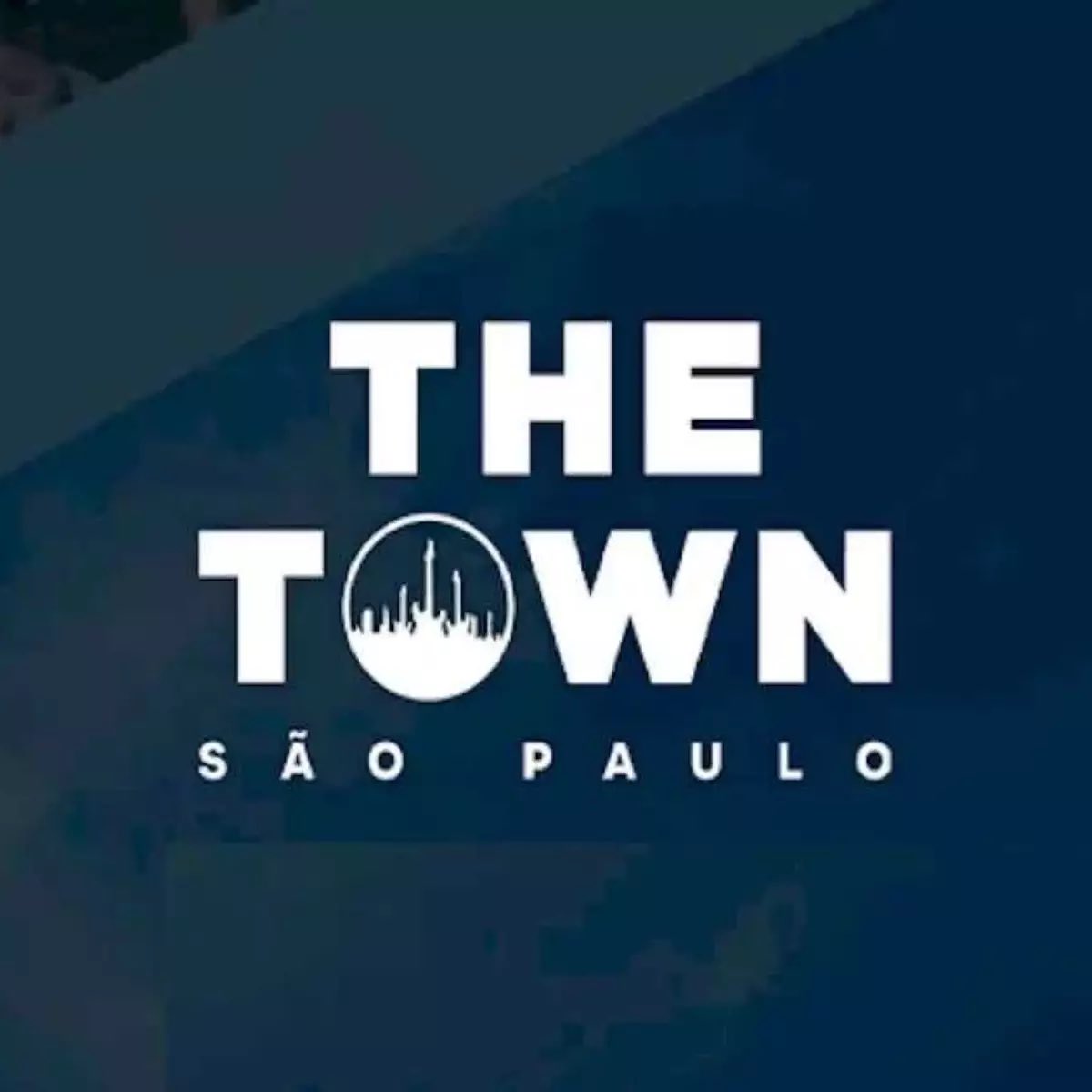 FER LATINER tweet media