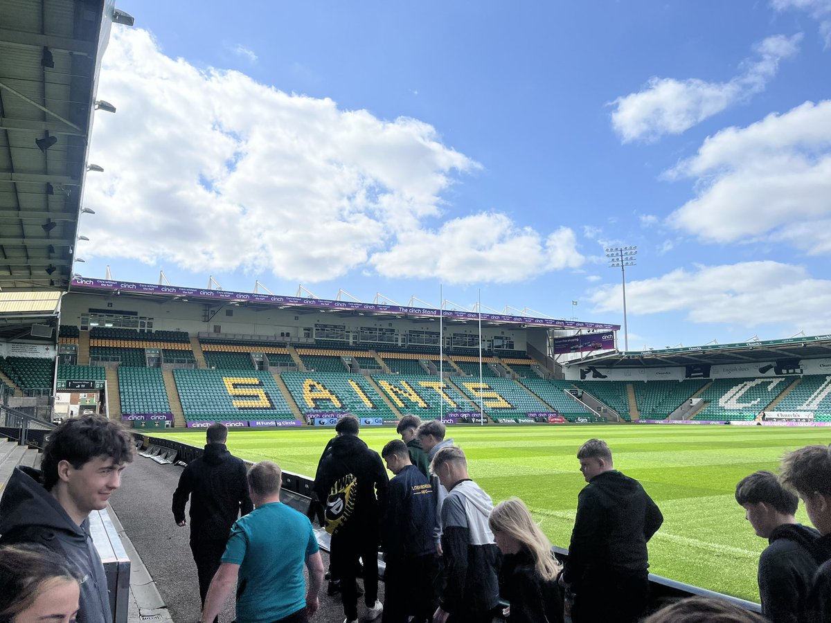 DDennettDRET's tweet photo. Great @DRETsport All Stars Rugby day @SaintsRugby!

All stars got some great training by Saints coaches, fantastic stadium tour and even got to watch 1st team training for a bit! With a few memorable moments for all!

A truly inspirational day for all!

@J_CoatesDRET https://t.co/VGhn1BWZD6