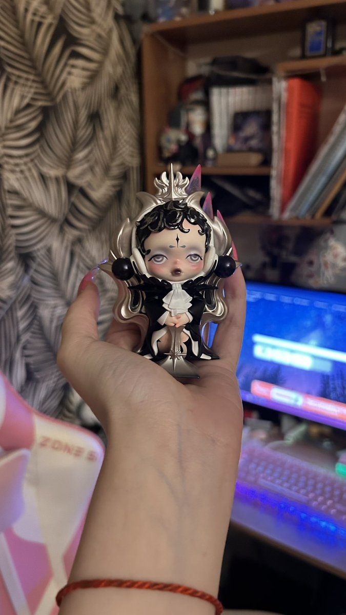 Как сказали бы классика ищите радость в мелочах (нет)