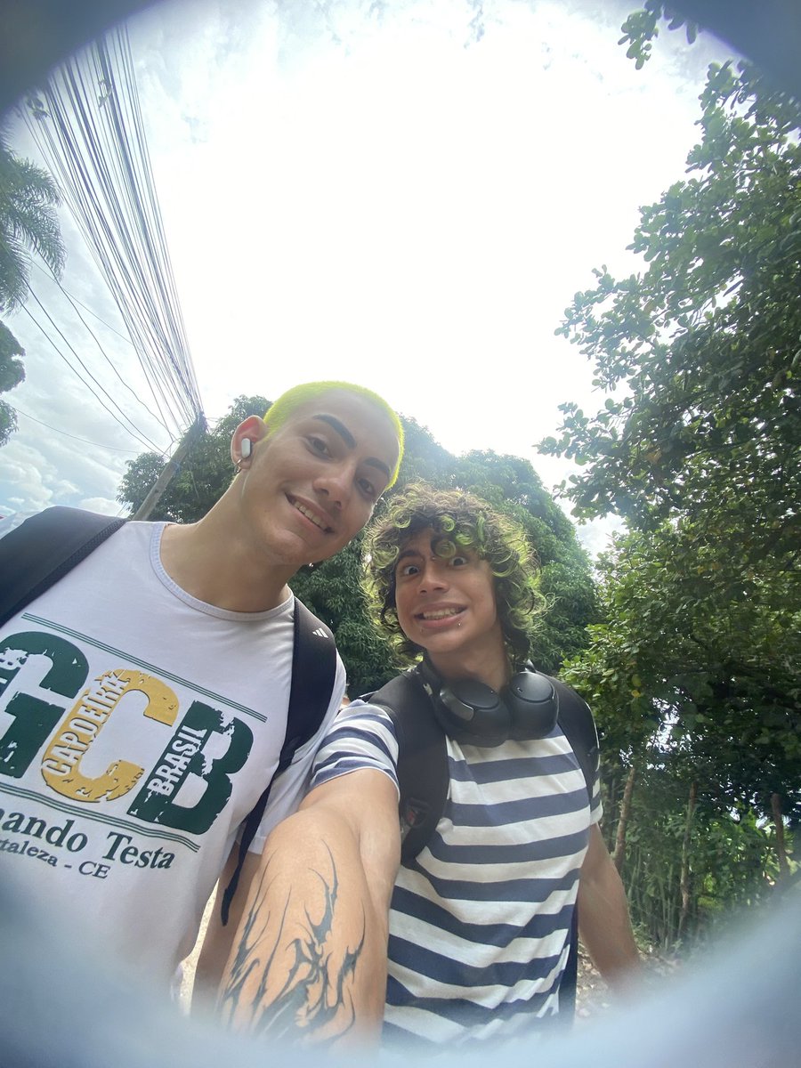 girafa pipas 🦒🪁 tweet media