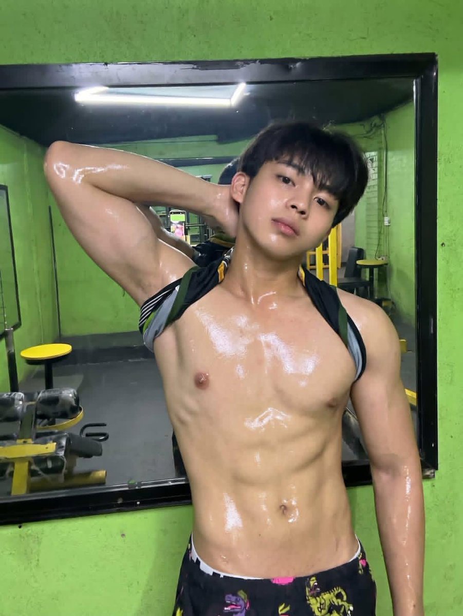cbo2109's tweet photo. 🍆Daniel Paul Briones 🍆 https://t.co/wWdSFNaGd2