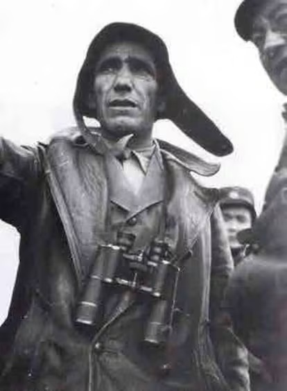 CIPRIANO MERA: el albañil anarquista que comandó un ejército y ganó batallas imposibles 
En 1936, un albañil de Madrid dejó sus herramientas y tomó el mando de un ejército. Solo con la confianza de miles de obreros que lo seguían. Luces y sombras
youtu.be/InuJdmlQ5Ao?is…