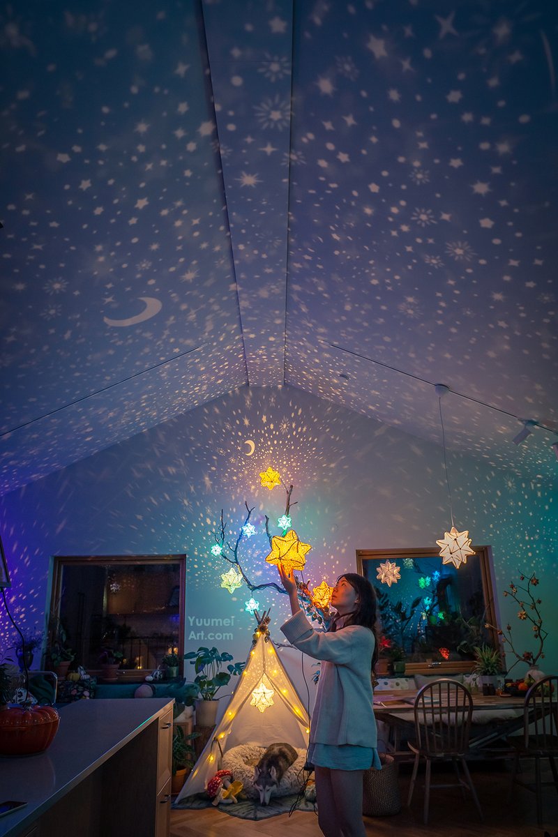 Yuumei_Art's tweet image. I'm so excited to see how everyone will decorate their home with these stars 💖

#kickstarter #stars #cozy #magic #paperart #papercrafts #starprojector