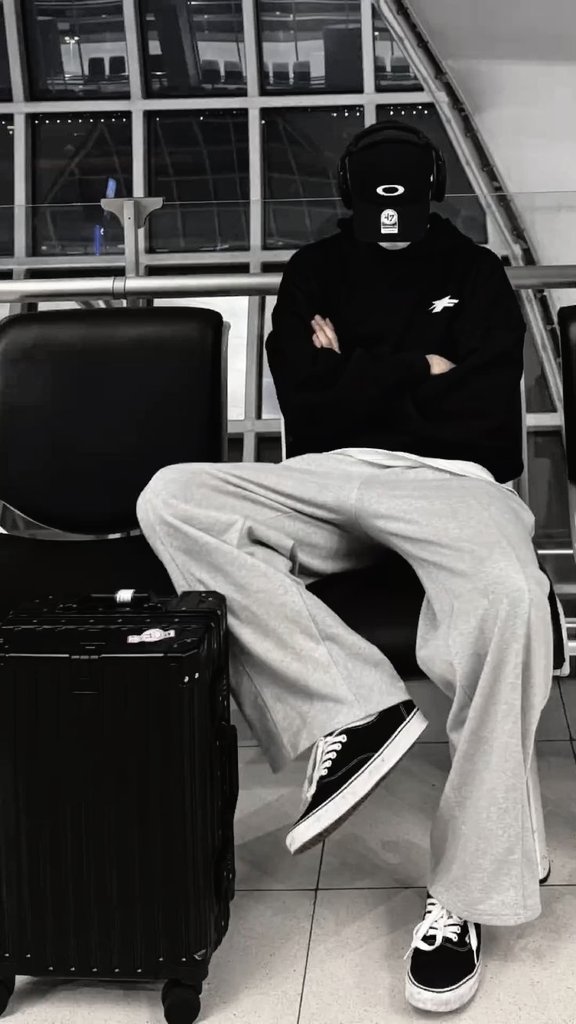 𝐄𝐥𝐯𝐚𝐧𝐨 📍Jepang tweet media