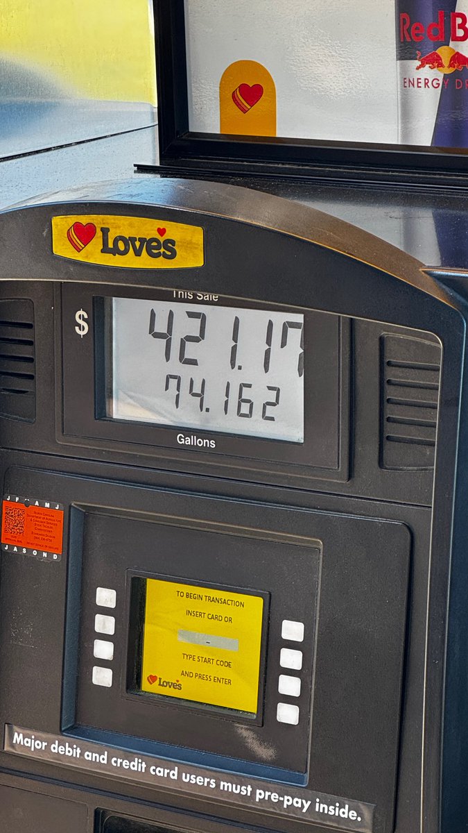 krezae's tweet image. Woo!! 🤑
#livinganywhere #roadtrip