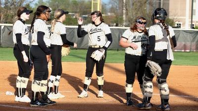 blytheXwalker's tweet photo. Always having fun with this team. Our 1st Conference game tonight! Keep it rolling into conference play.

Noblesville at Franklin Central
Game time 6:00 PM

Watch Live or Replay:

YouTube: https://t.co/uZZKcggpKw
IHSAAtv: https://t.co/vuAOUhJWo5 https://t.co/5WjOrzdznU