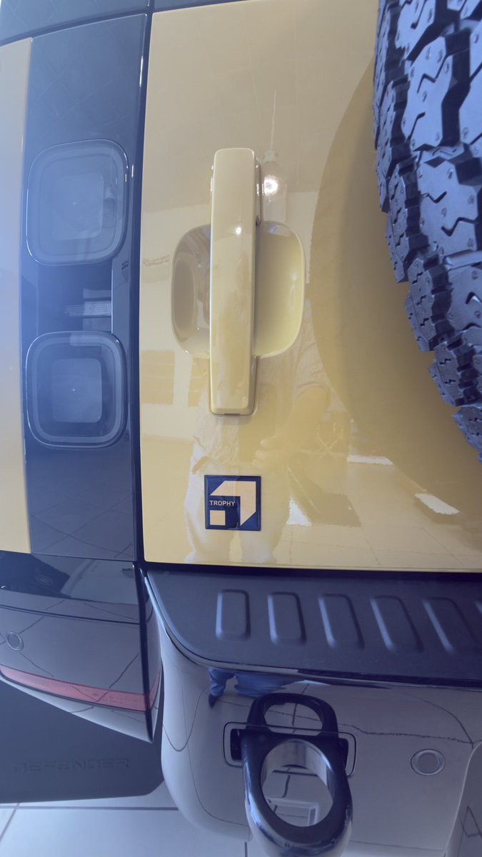 TheShire4x4's tweet image. #landrover #Defender #trophy