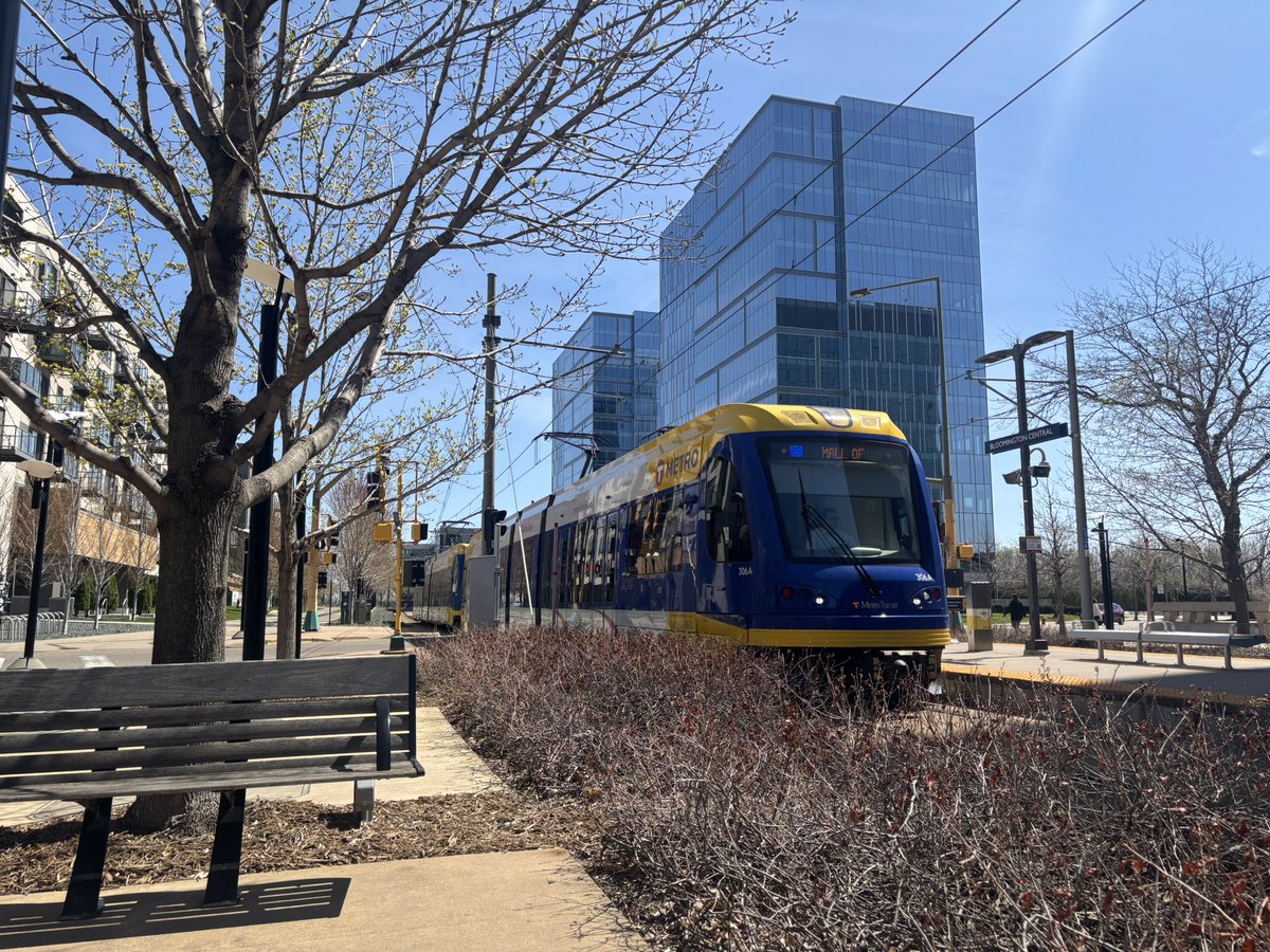 leiftree's tweet image. The Blue Line passes by you at Bloomington Central on a sunny spring day on its way to the Mall of America