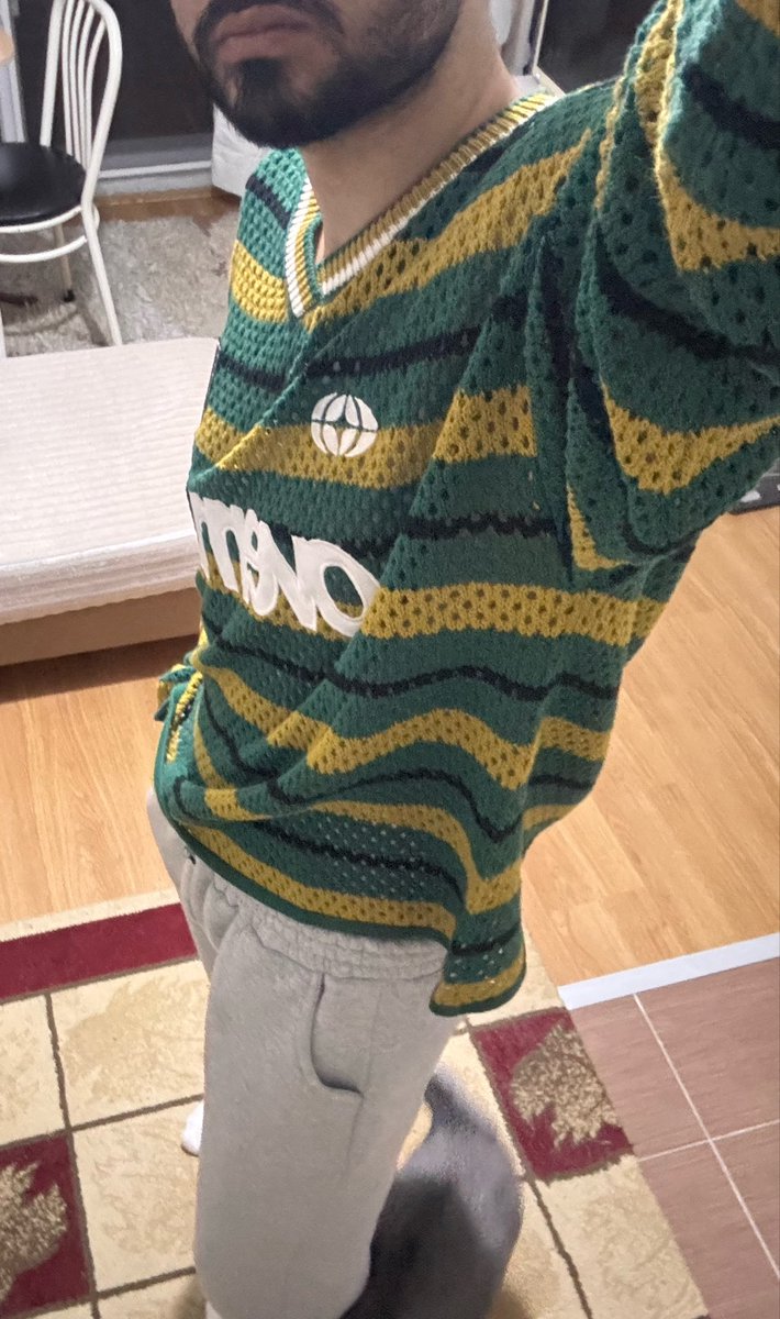 ★ ℓℓу. tweet media