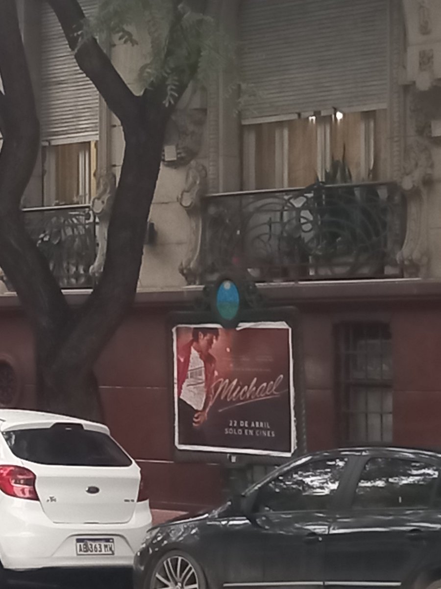 constanza MJ BIOPIC tweet media