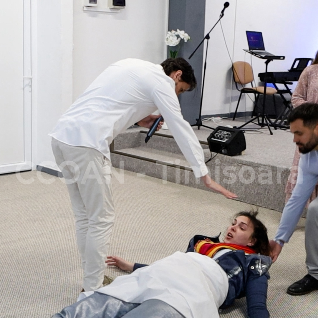 CCOANTimisoara's tweet image. “By their fruit, character, and attitude toward the things of life, the children of God are known. They never worry about anything.” - T.B. Joshua  

#fruit #Character #ChildrenOfGod