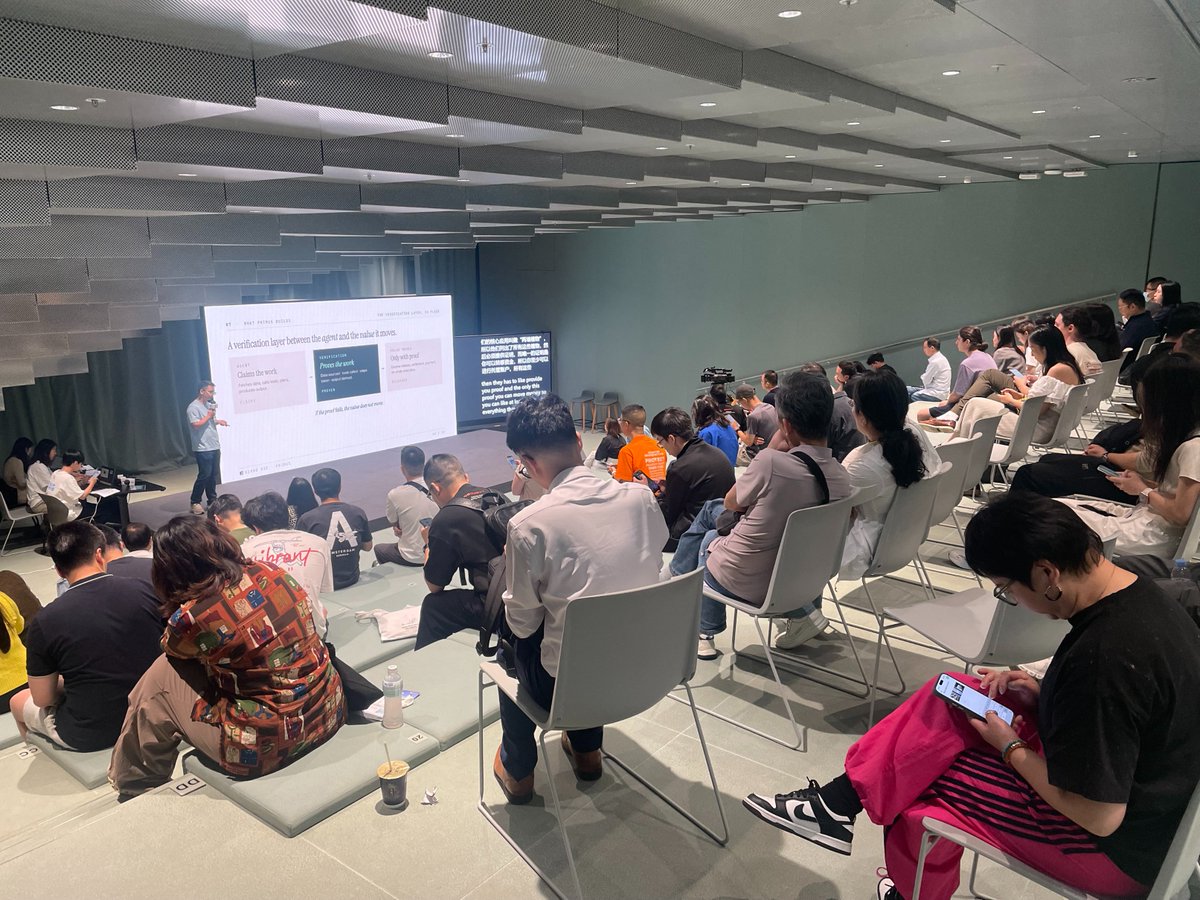 Pablo 🥷🏾 📍 Hongkong tweet media