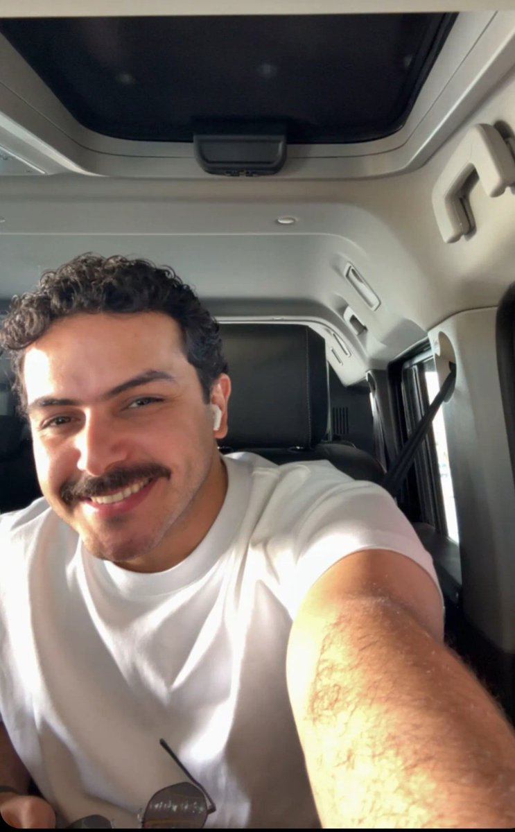 يالله سلطان نحف من يوم واحد كيف لو استمر اسبوع 😅الله يثبتك ياسلطان ويكثر البيض وتوست الاسمر ولخيار 😋يارب تدوم العزيمه وتستمر يارب مشاري مايخرب عليك 😂😂  😂😂 <a href="/snaif111/">سلطان بن نايف</a> <a href="/Mshari_9977/">مشاري العتيبي</a> #سلطان_بن_نايف