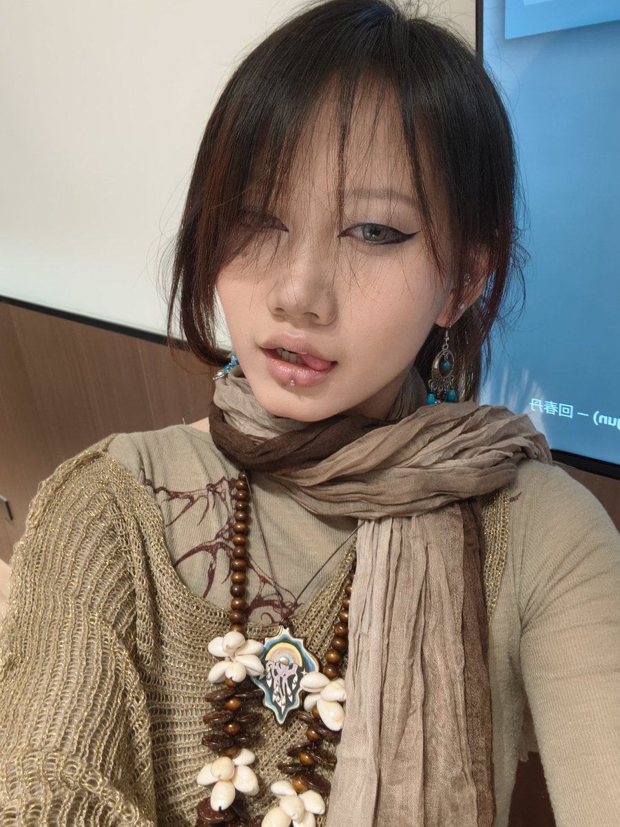 _nightingale4_ tweet media