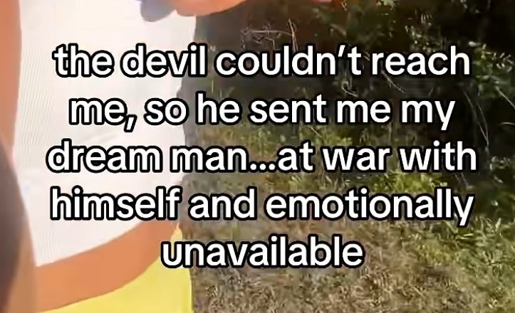 its le, hi tweet media