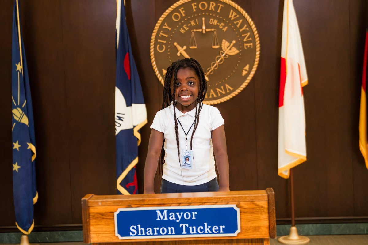 Mayor Sharon Tucker tweet media