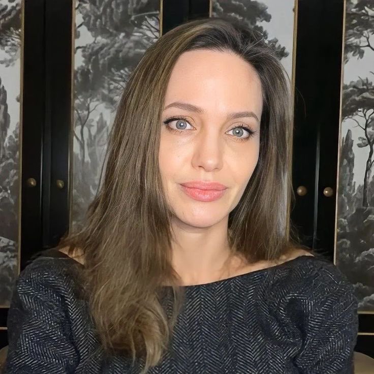 Angelina Jolie Official tweet media