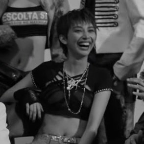 xo, kueuex tweet media