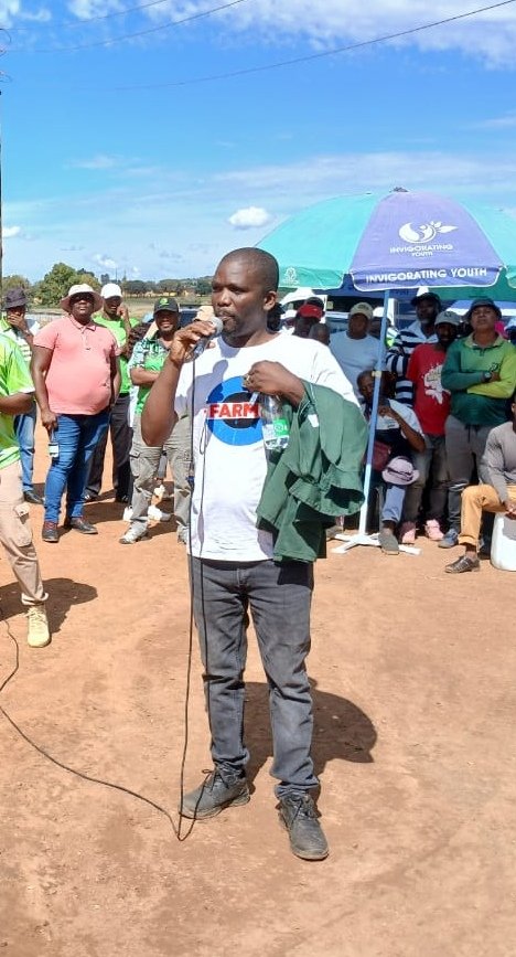 Puleearm's tweet photo. Dear Mr @HermanMashaba
Just want to take this opportunity to thank you and your team from @Action4SA @actionsajhbcoms for taking the time to visit our community, Tjovitjo Phase 1, Drieziek 10 in Orange Farm to listen to our service delivery challenges. #LetTheWorkSpeak https://t.co/EnNpEhYCyc