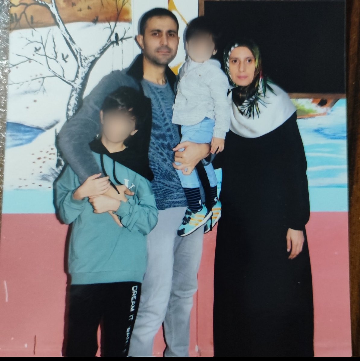 Trend Rights tweet media