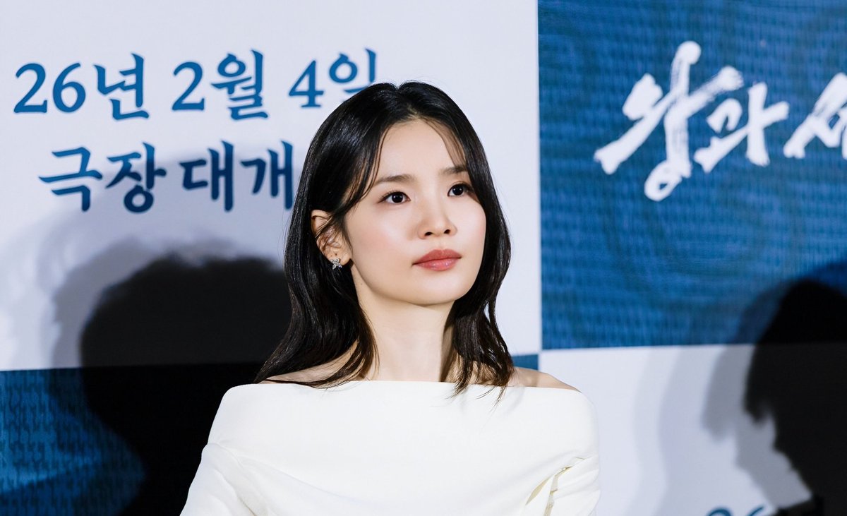 iksong4eva's tweet photo. been the prettiest ever since 1982 https://t.co/OycFa9pMEE