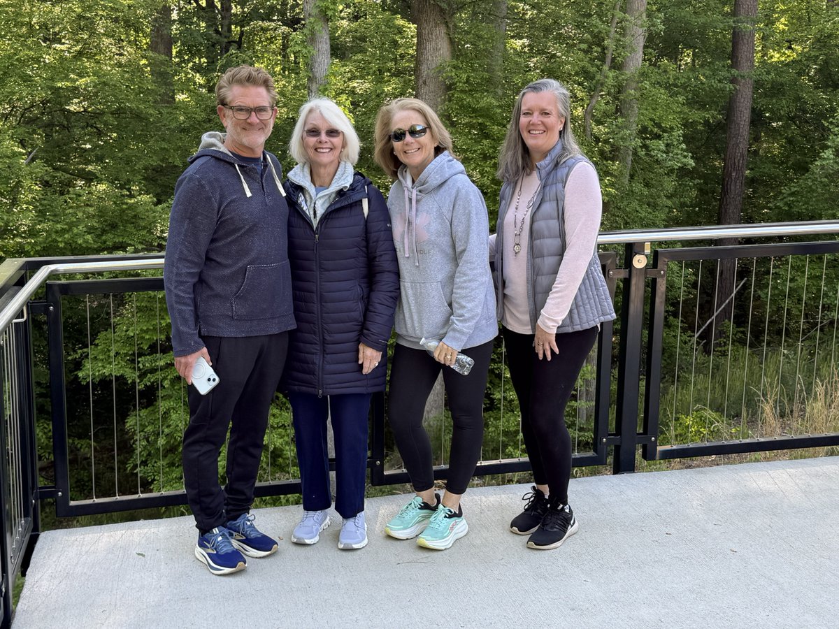 AlpharettaCVB's tweet image. Big ideas + twinkly lights ✨
Lights on the Loop 2026 planning with the Alpha Loop Foundation is officially underway! Stay tuned! #LightsontheLoop #Holidays #AwesomeAlpharetta