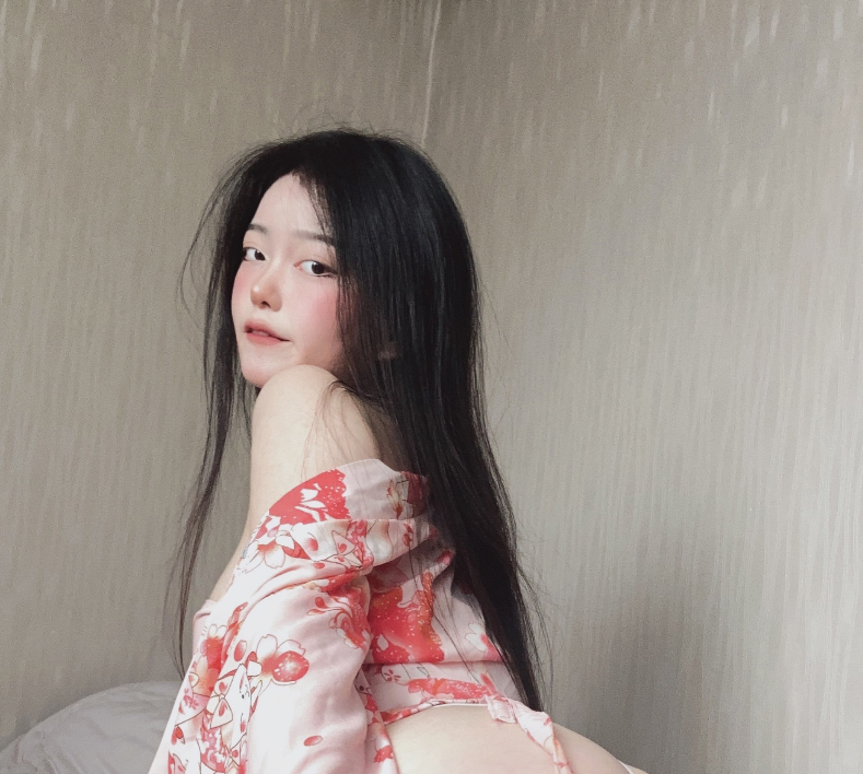 02mihye tweet media
