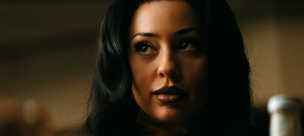 screencaps tweet media