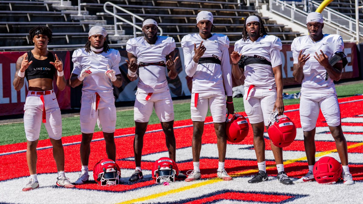 Stony Brook Football tweet media