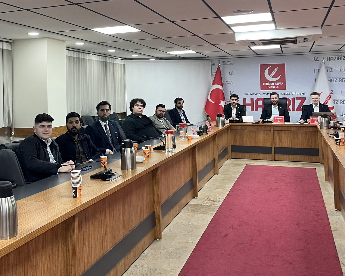 Genç Refah İstanbul tweet media