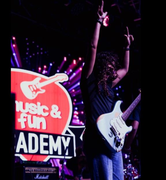 HolaAGS's tweet image. INAUGURA IMAC `LUNES DE SCHOOL BANDS´ PARA TALENTO EMERGENTE EN EL CORREDOR CULTURAL CARRANZA 2026

#Aguascalientes #municipio #IMAC #CorredorCulturalCarranza #FNSM2026

Ver el articulo completo en:
holaags.com/detalle.php?id…