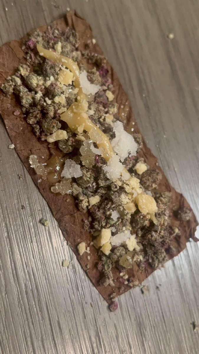 Stoner Barbie tweet media