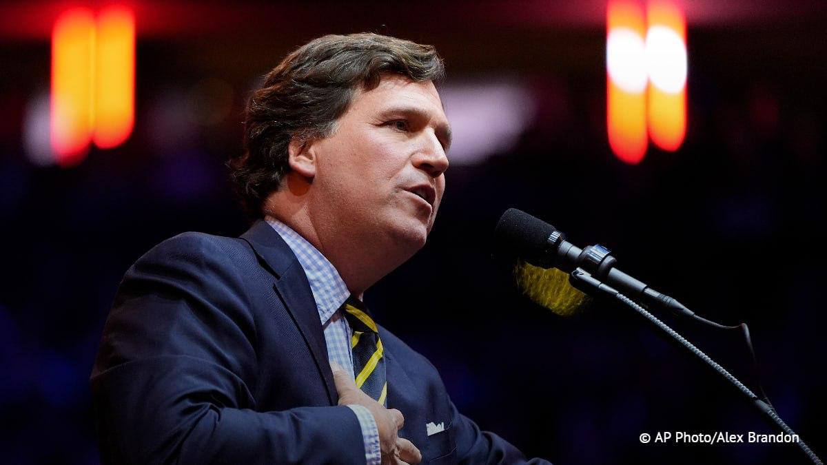 Pascal_Laurent_'s tweet photo. 🇺🇸 Le journaliste américain Tucker Carlson a admis qu'il éprouverait longtemps des remords pour sa contribution au retour au pouvoir du président américain Donald Trump, estimant que la politique de ce dernier conduit le pays à la catastrophe.
Nous y avons contribué. Tous ceux qui l'ont soutenu, qui ont écrit ses discours. Nous y avons tous participé. Et il ne suffit plus aujourd'hui de dire que l'on a changé d'avis. Vous, moi, les millions de personnes qui l'ont soutenu, nous sommes la cause de ce qui se passe actuellement. Je pense qu'il est temps d'éprouver des remords. Cela nous tourmentera longtemps, moi y compris. Et je regrette profondément d'avoir induit les gens en erreur, a déclaré l’animateur.
♦Je serais plus modéré, rappelons-nous que c'était Trump ou Kamala Harris. Nous ignorions que Trump était la peste mais nous savions que Harris était le choléra.
