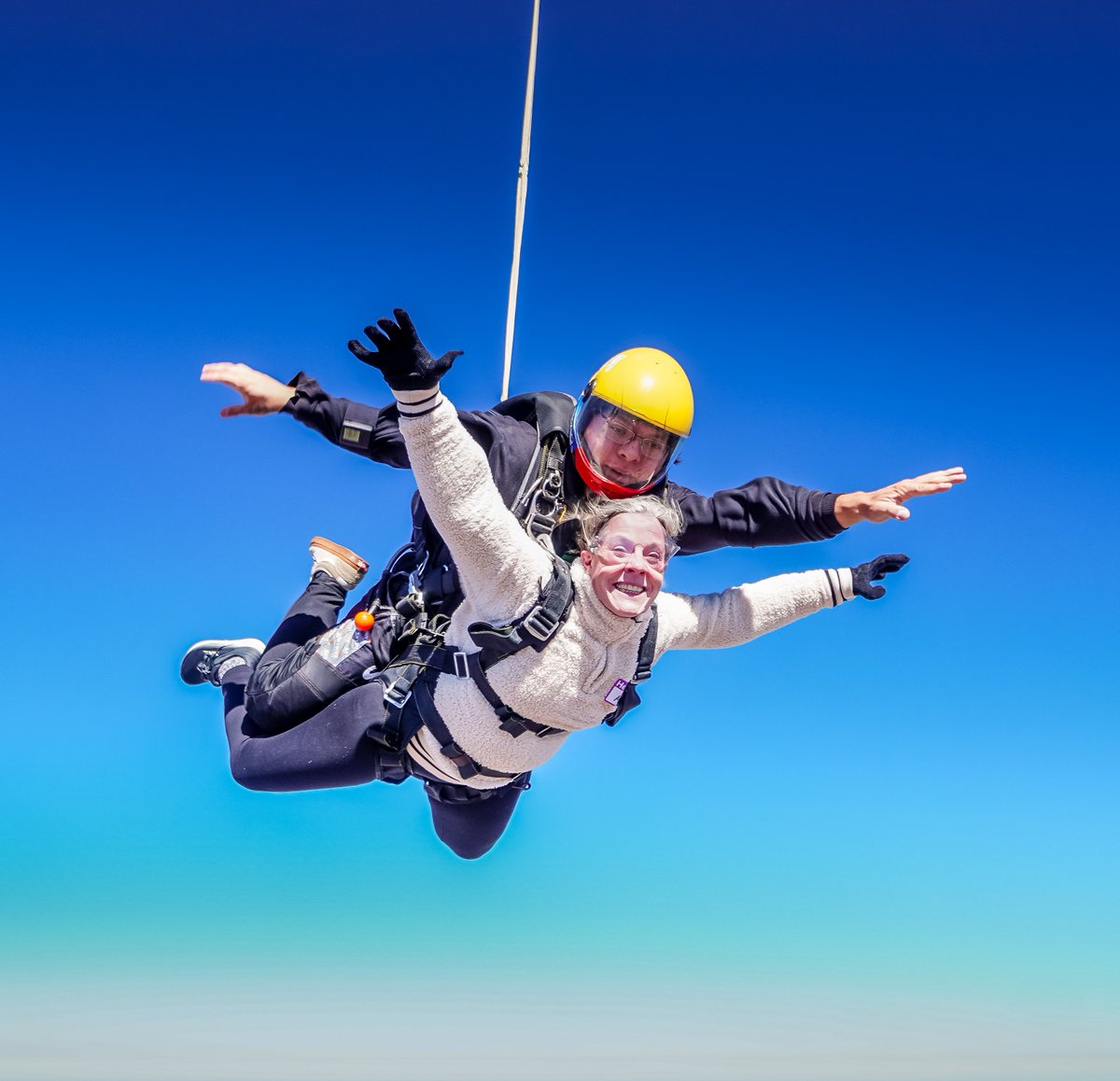 SkydiveINDY's tweet photo. Happy Terminal Tuesday!

For more info., our FAQs, or to book your slot, visit https://t.co/g37yrYpjGO. https://t.co/65WqPPdAmX