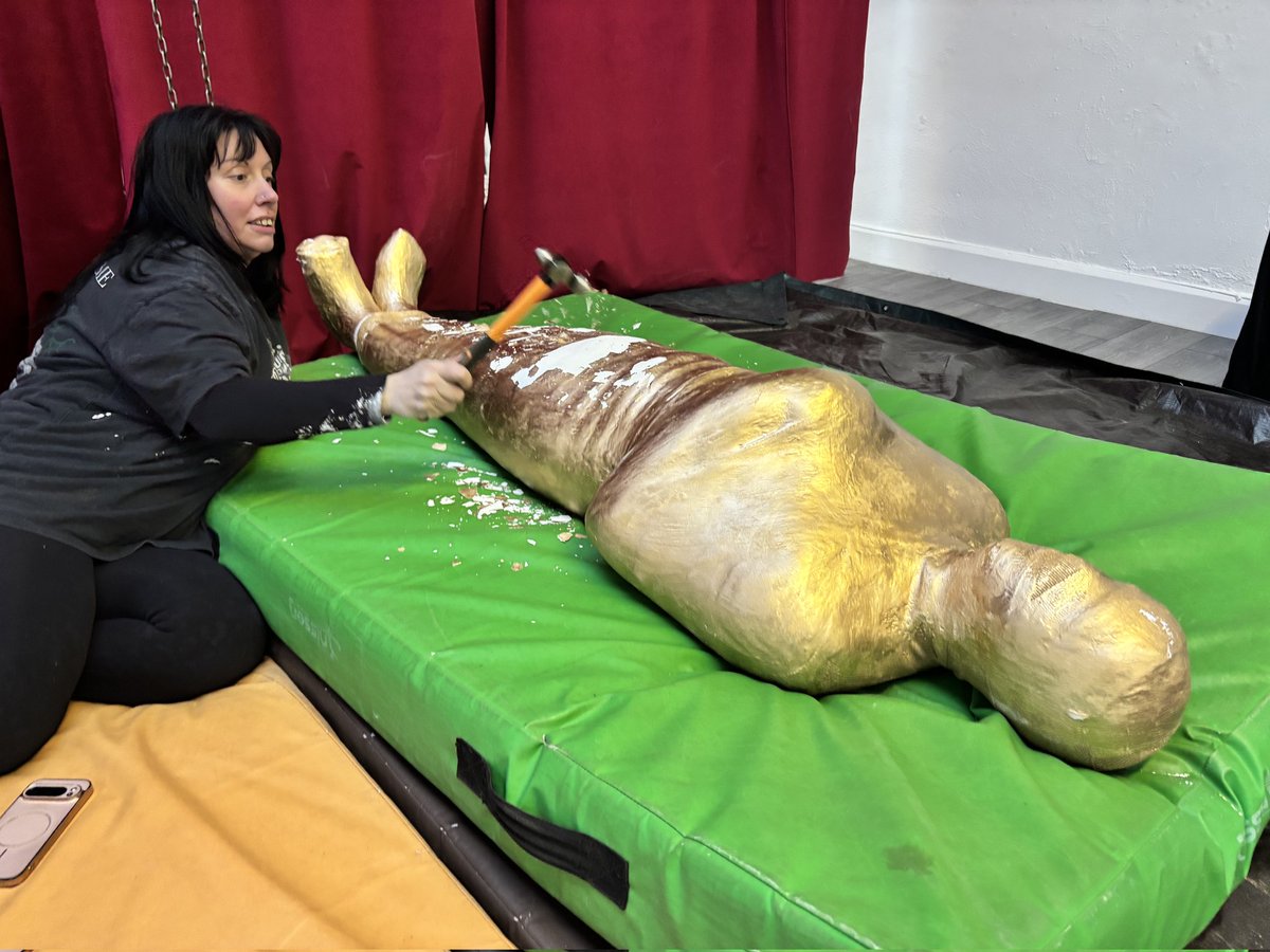 purplejonesy tweet media