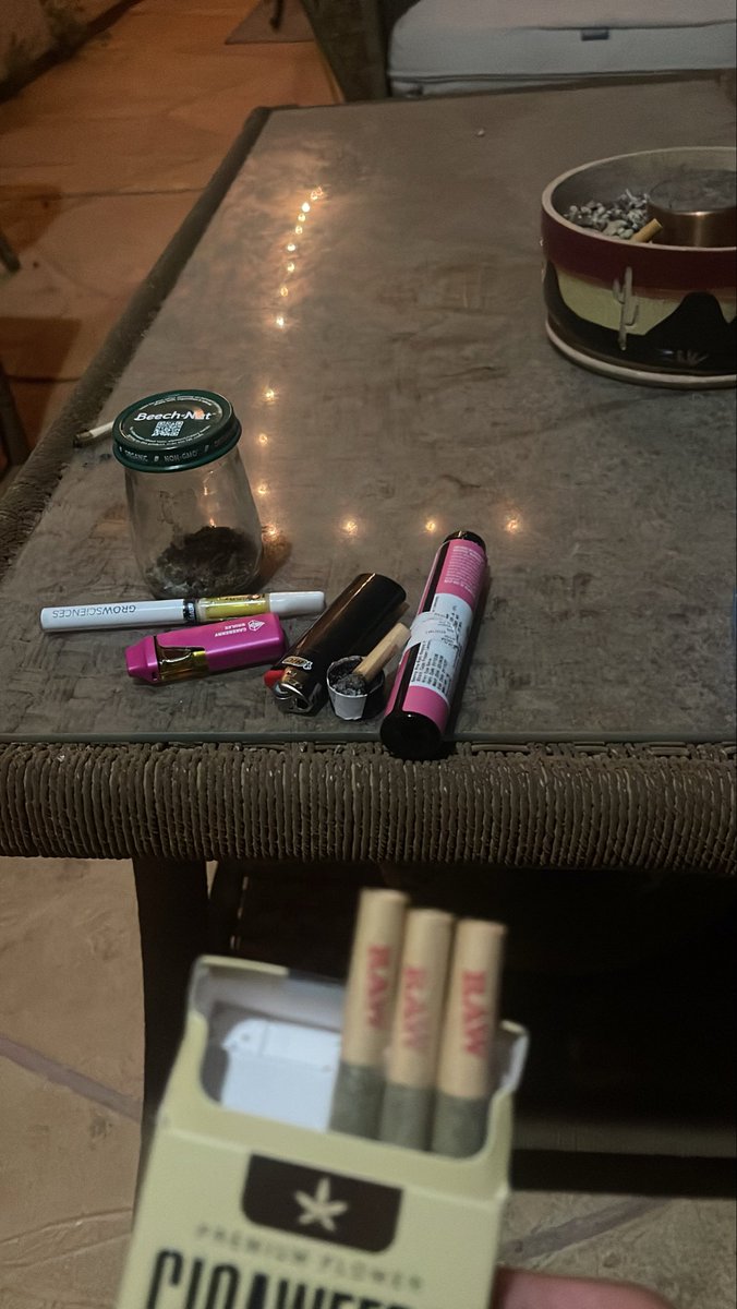 liz 𐙚🧸ྀི tweet media