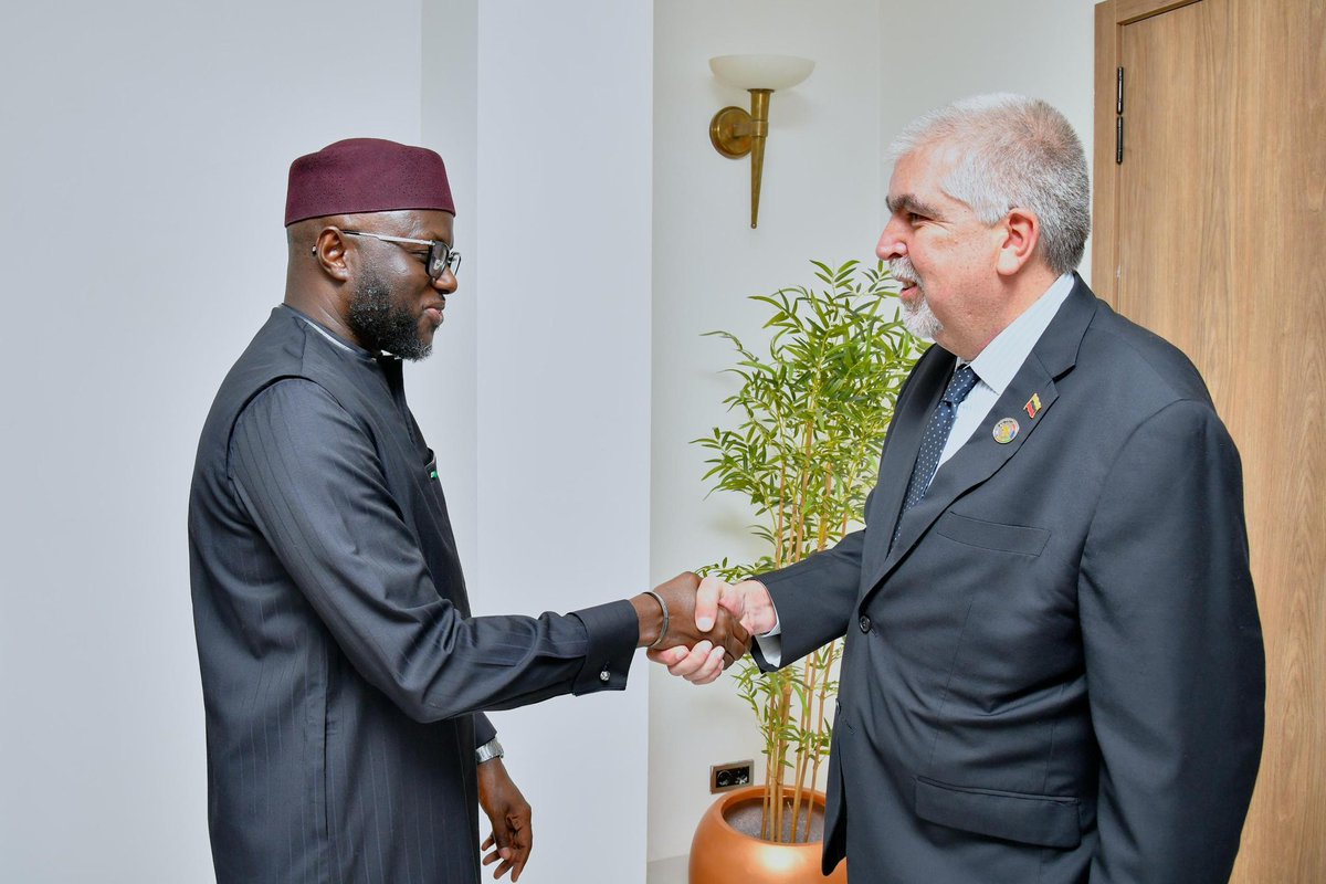 El Malick NDIAYE tweet media