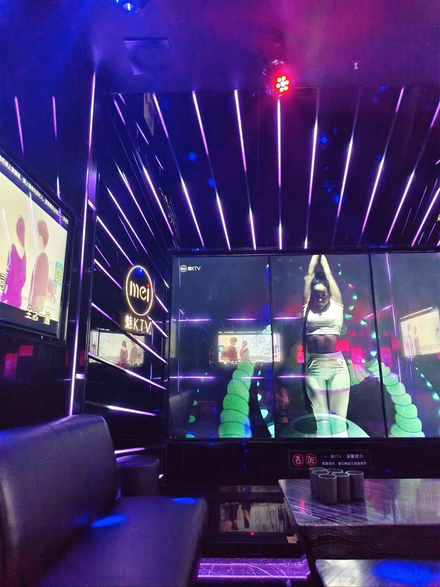 shelley bowman tweet media