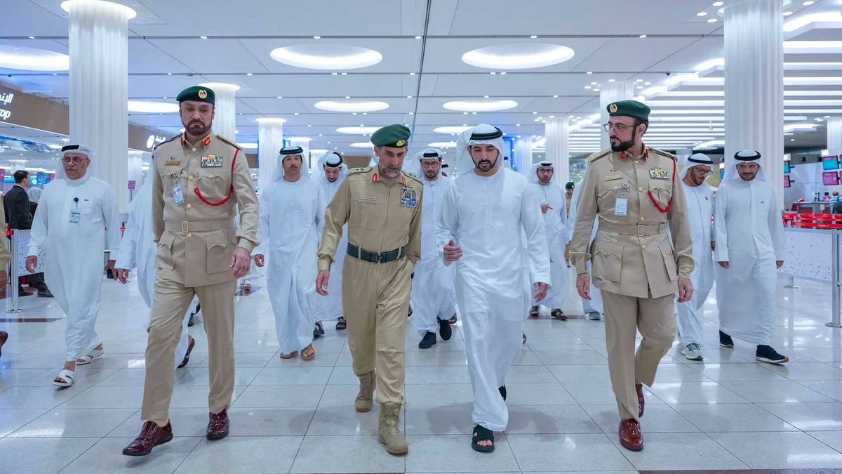 sharjah24's tweet image. #Hamdan_bin_Mohammed reviews operations of #DIA &amp;amp; #Emirates
#Sharjah24 sharjah24.ae/en/Articles/20…